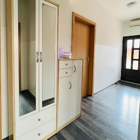 A&d Apartment *